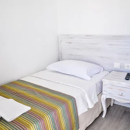Gurup Otel